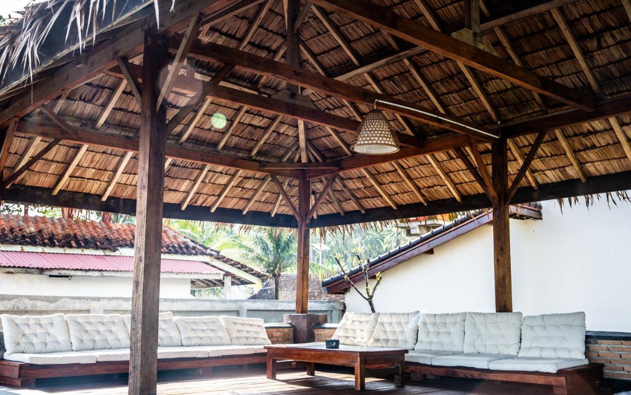 The Ujung Bocur Bungalows Krui Eksteriør billede