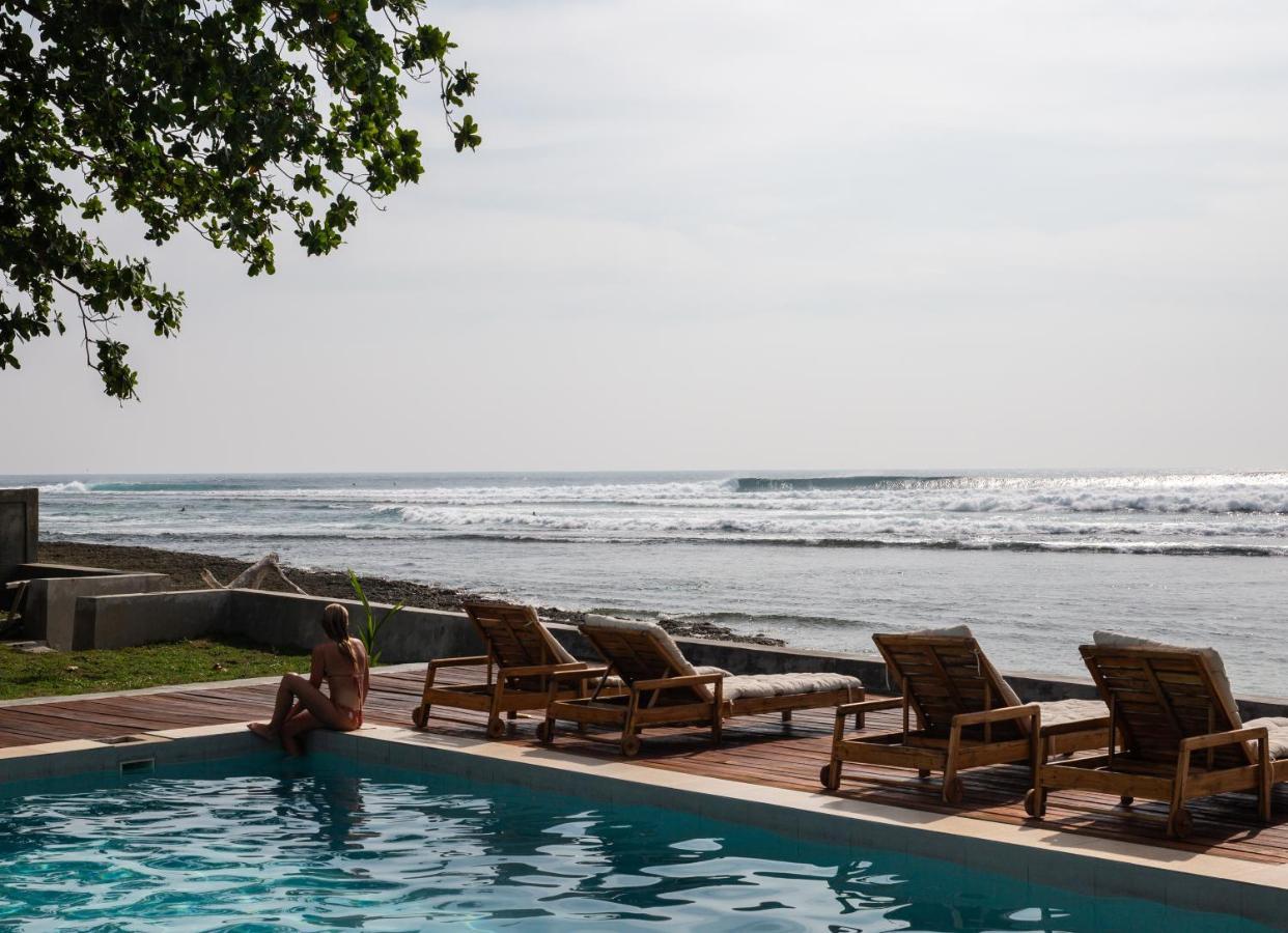 The Ujung Bocur Bungalows Krui Eksteriør billede